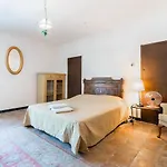 Casa vacanze 4 Bedroom Lovely In Magalas