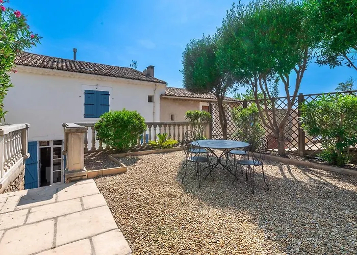 4 Bedroom Lovely In Magalas