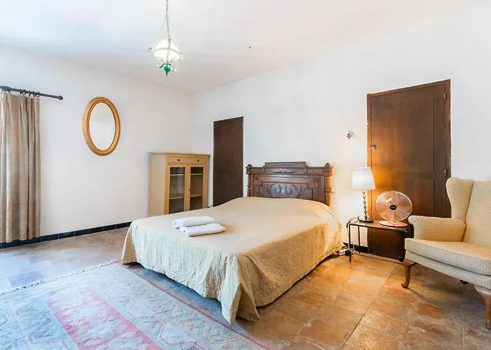Ferienhaus 4 Bedroom Lovely In Magalas