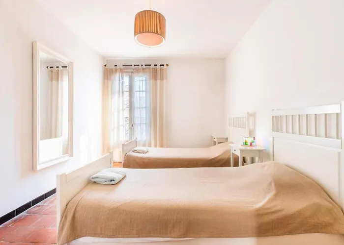 4 Bedroom Lovely In *