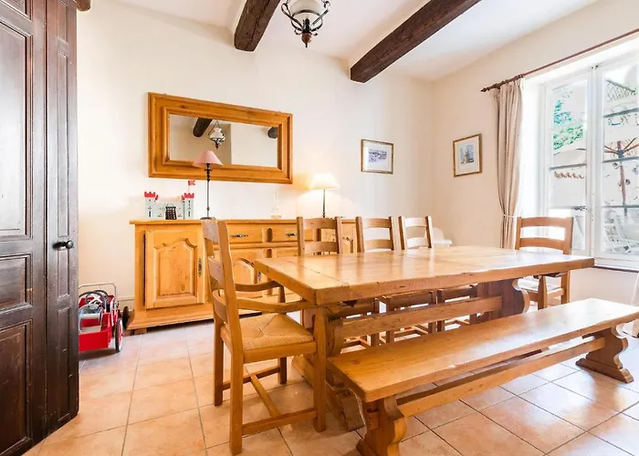Ferienhaus 4 Bedroom Lovely In Magalas